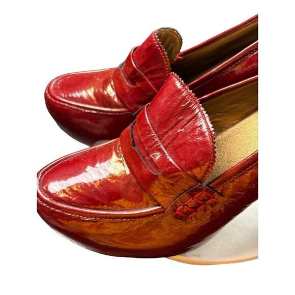 Me Too Red Patent Leather High Heel Loafers Size 8 - Picture 6 of 9